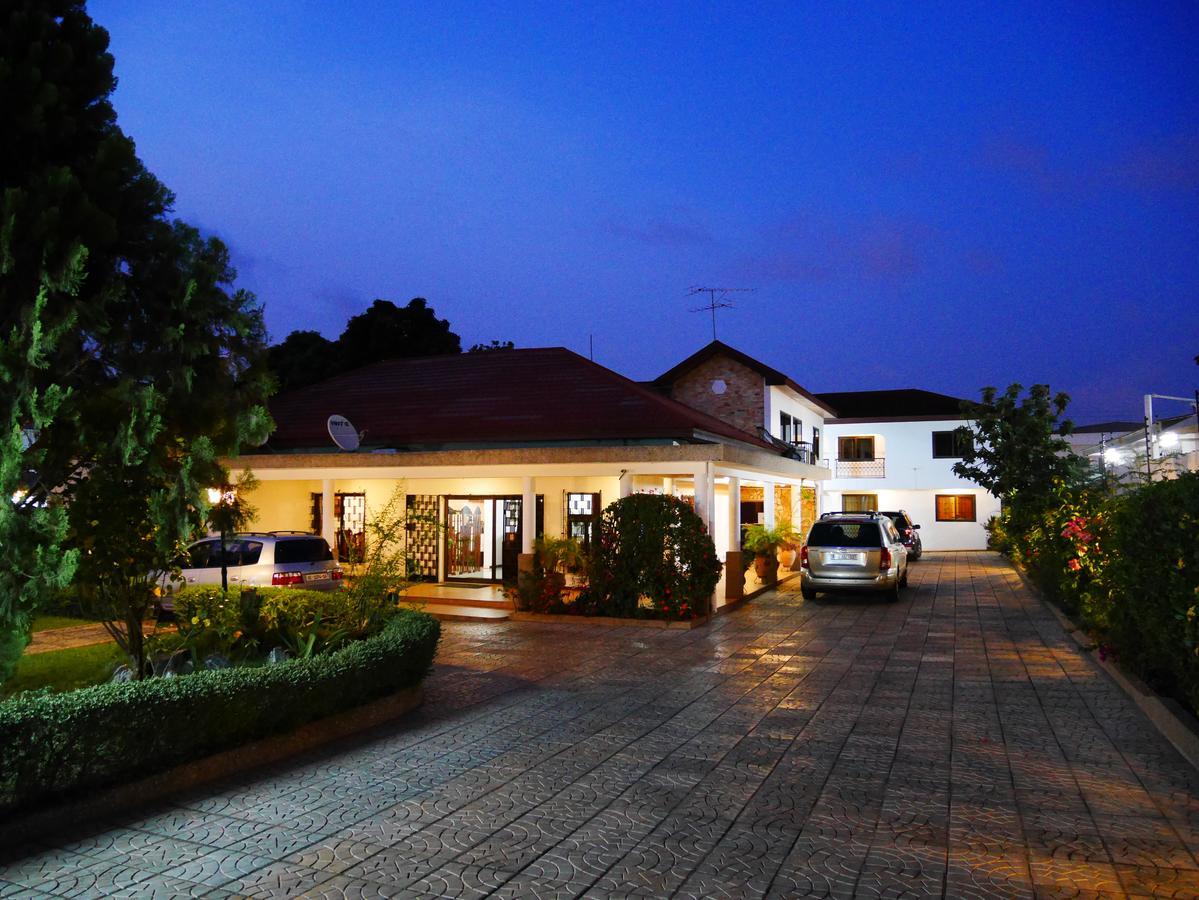 Lavender Lodge Hotel Acra Exterior foto